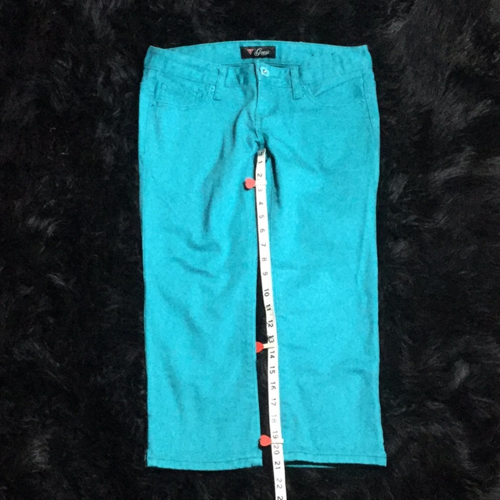Guess Jeans - Picture 4 of 4